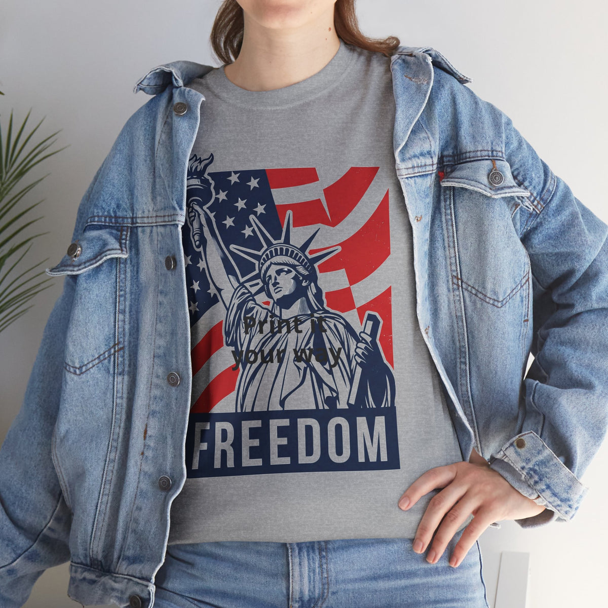 Freedom Statue T-Shirt — Patriotic USA Flag Tee (Statue of Liberty Design)