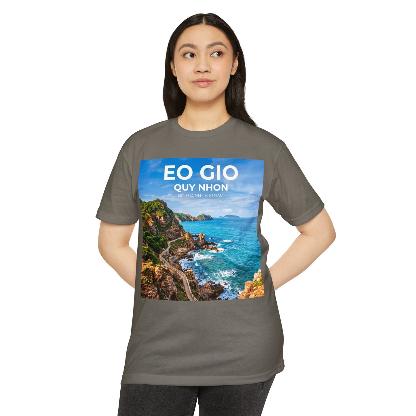 Eo Gio Quy Nhon Coastal Photo T-Shirt