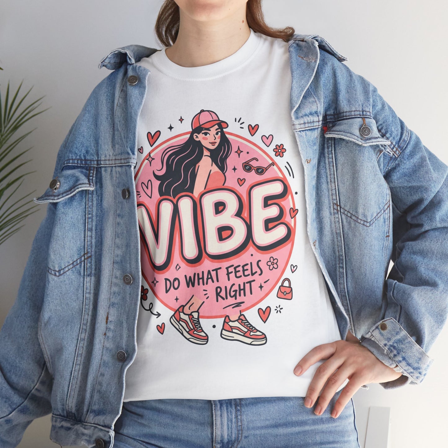 Vibe Girl Graphic Tee — “VIBE: Do What Feels Right” Cute Pink Streetwear T‑Shirt
