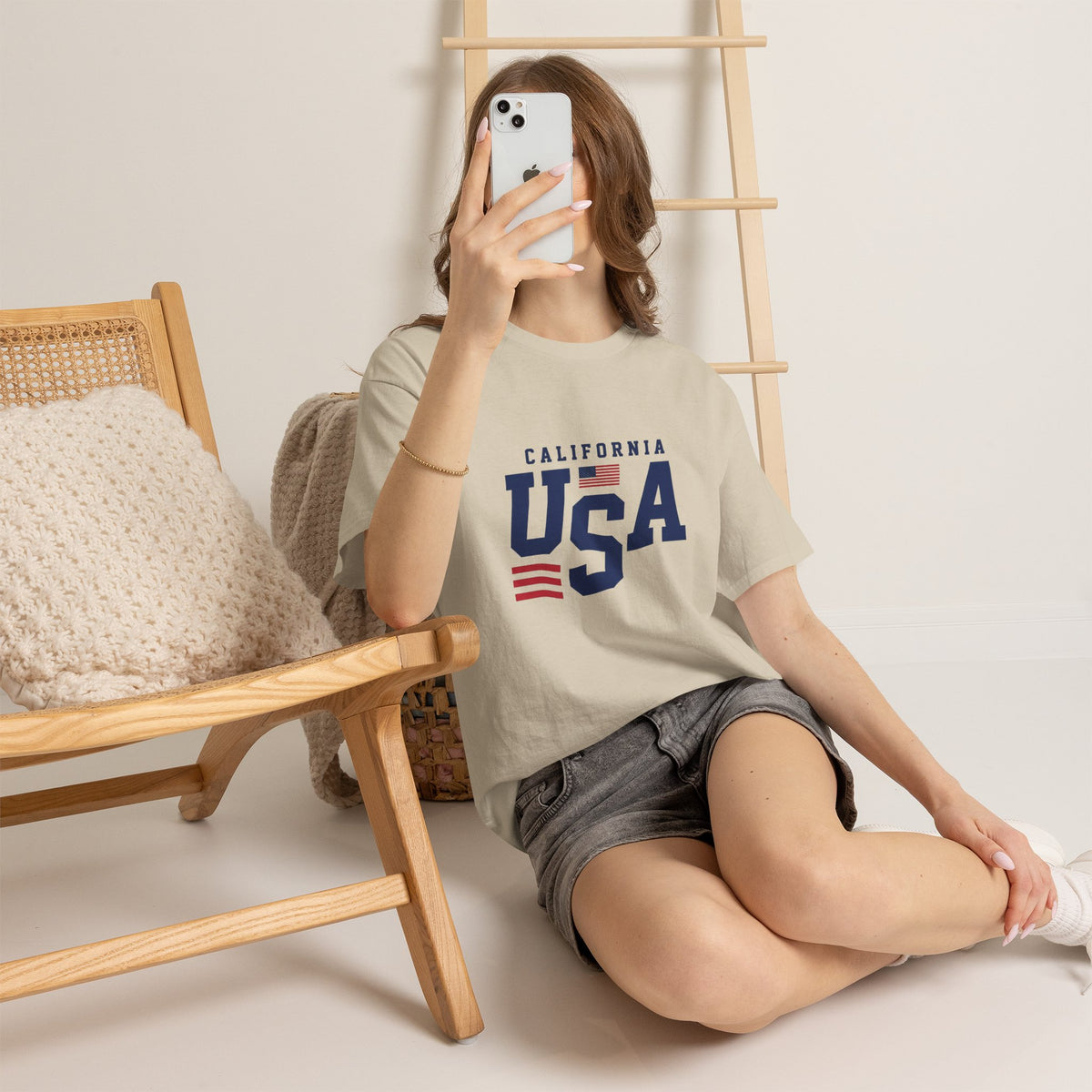 California USA Graphic Tee — Patriotic American Flag T‑Shirt