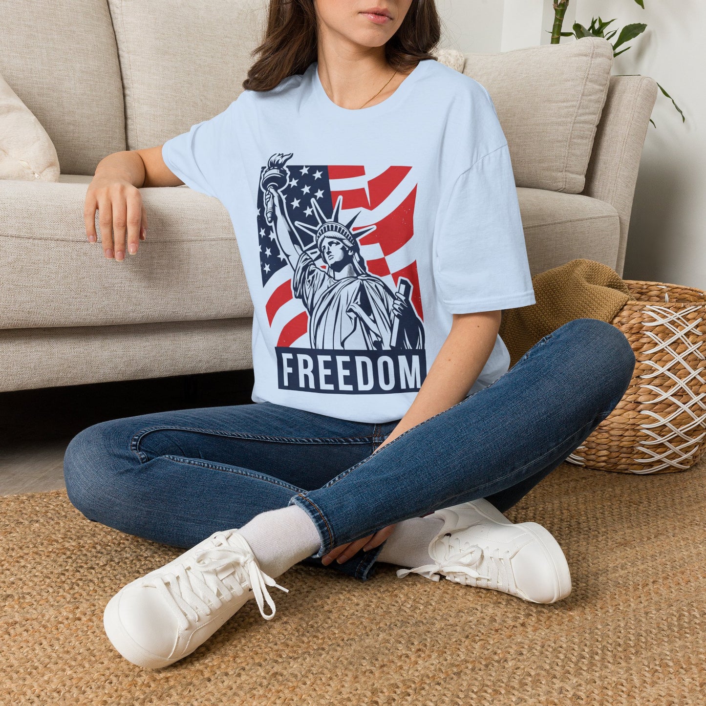 Statue of Liberty 'Freedom' T‑Shirt — American Flag Patriotic Tee