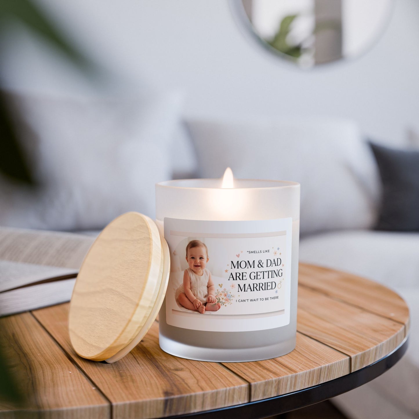 'Mom & Dad Are Getting Married' Frosted Glass Candle — 11oz Announcement Scented Candle