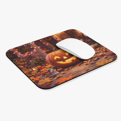 Halloween Jack-O'-Lantern Mouse Pad — Cozy Autumn Desktop Decor